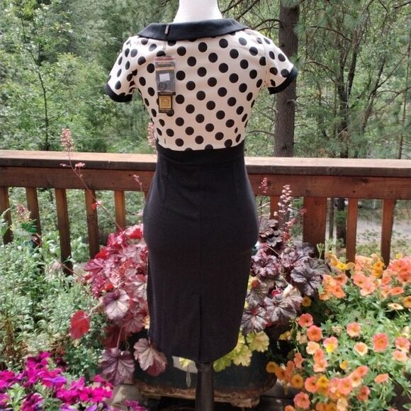 Miusol Retro Inspired Knit Dress - Picture 6 of 12